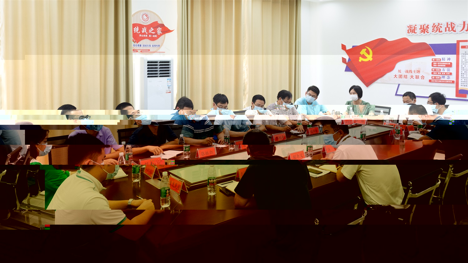 在荊門市東寶區牌樓鎮來龍村舉行服務鄉村振興示範點校地共建座談會